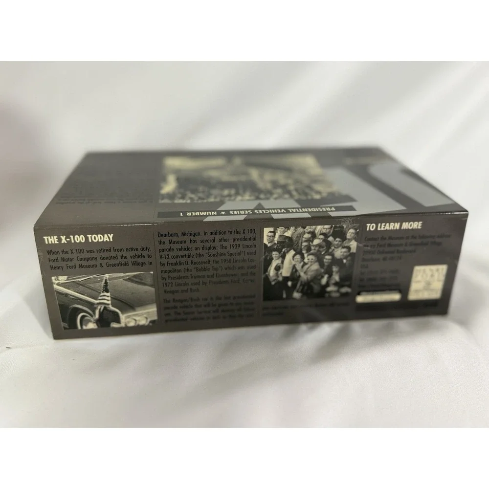 Minichamps 1961 JFK Kennedy Presidential Parade Lincoln Continental X-100 1:43